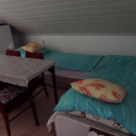 Bori Apartament *