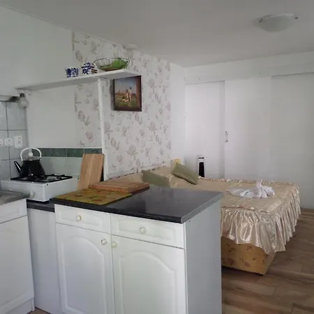 Bori Apartament *